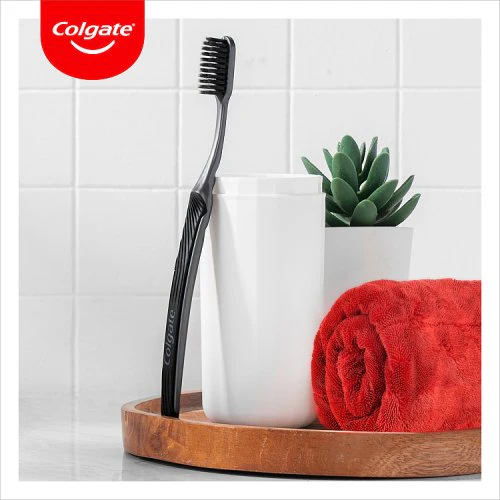 Colgate Slim Soft Charcoal fogkefe 1 db - Image 7